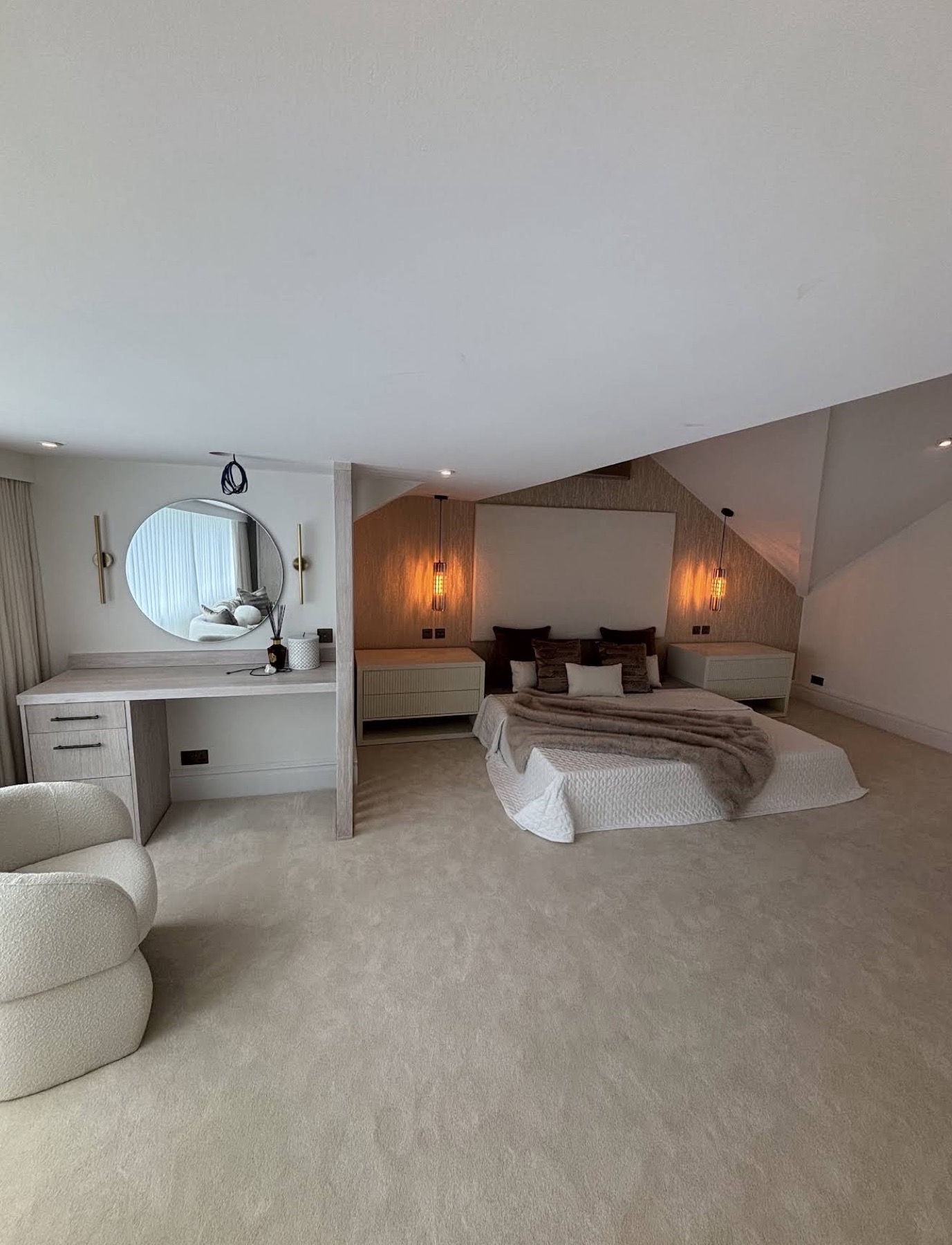 Full bedroom renovation with bespoke fitted joinery